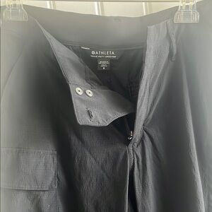 Athleta Black Trekkie Utility Cargo Pants size 8.